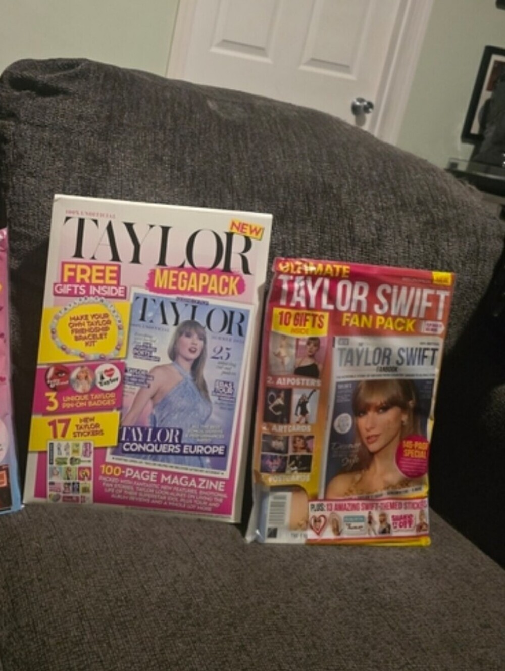 Taylor Swift | Megapack & Fan Pack Magazines (2)